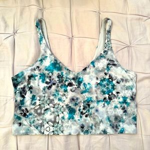 Women’s Lululemon Top